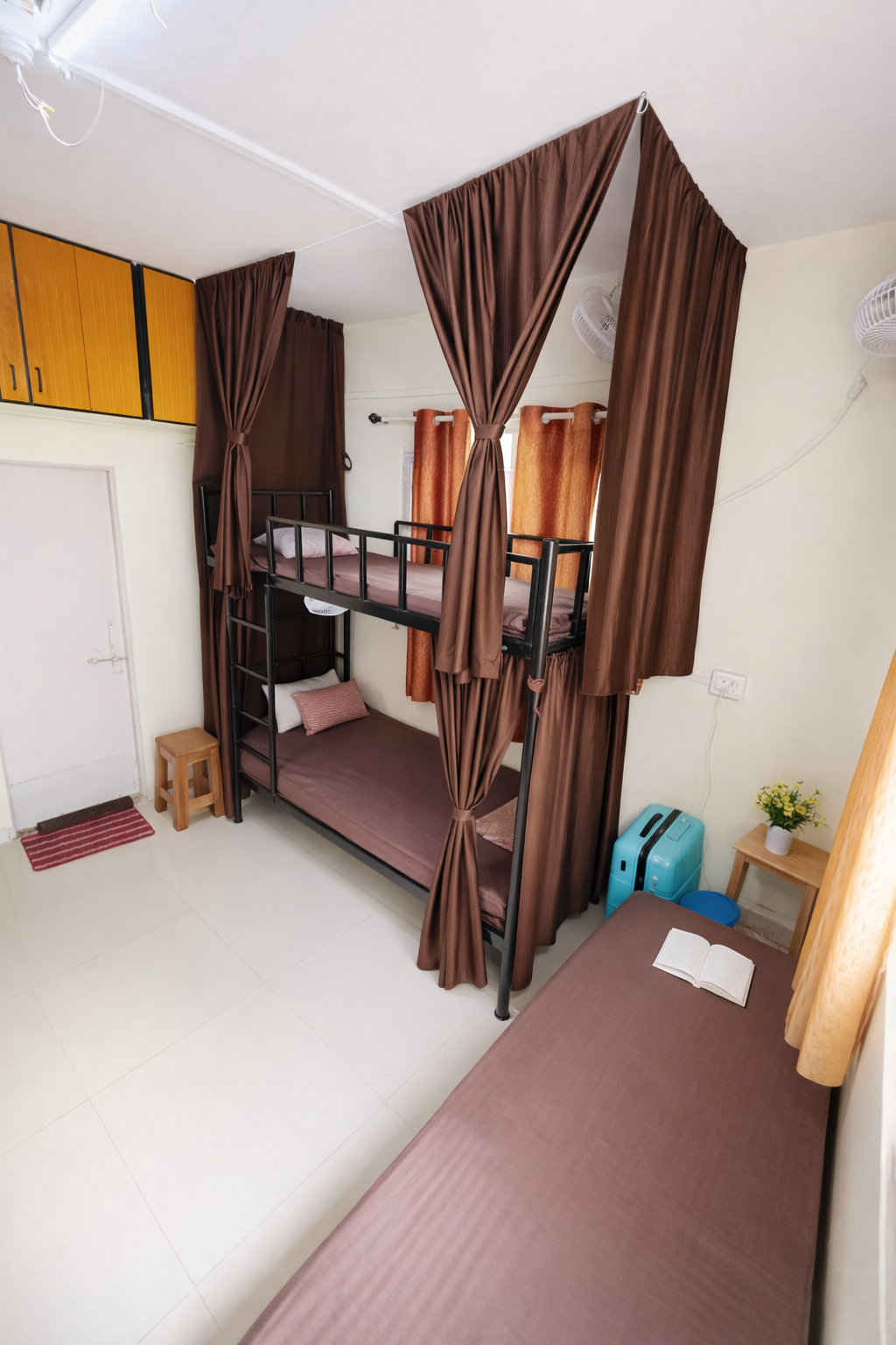 3-Bed Setup with Privacy Curtains & Wooden Loft Storage